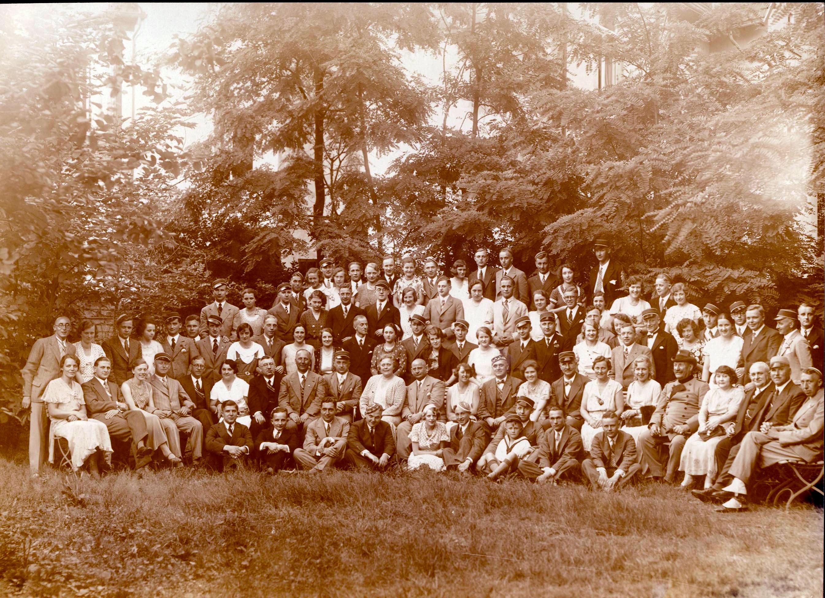 1933 L! Tuisconia